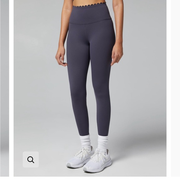 IVL collective scallop set leggings and bra set 4/6 - Picture 3 of 7